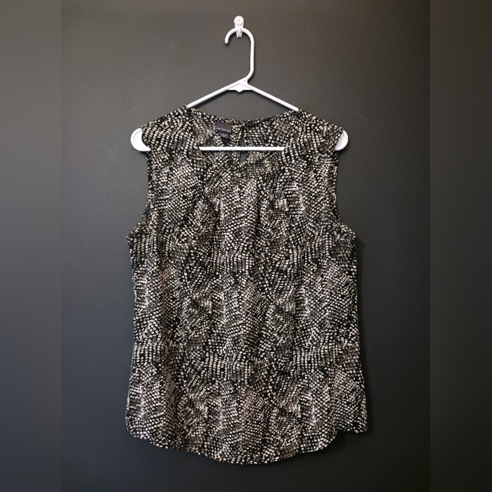 COVINGTON LARGE BLACK AND WHITE WOMENS SHIRT